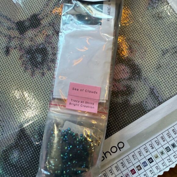 Colorful Beaded Art Kit - Picture 9 of 11